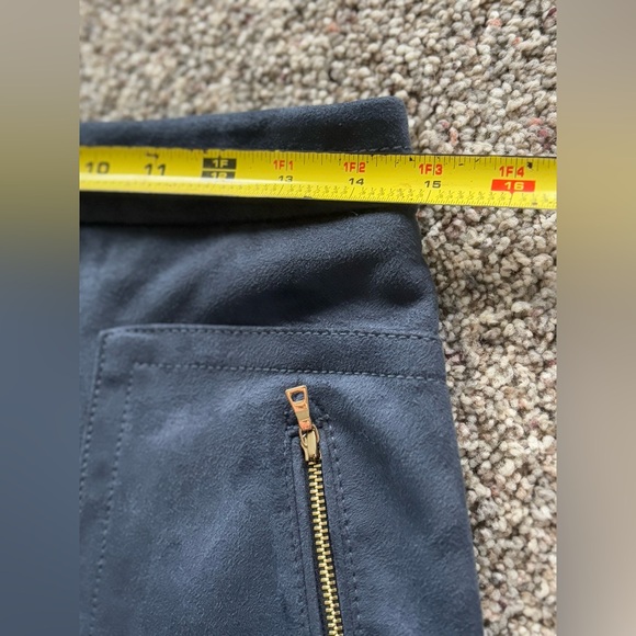 LOFT Petites Faux Suede Midnight Blue Skirt. Size 4P. Fully Lined. Cute! - Picture 9 of 10